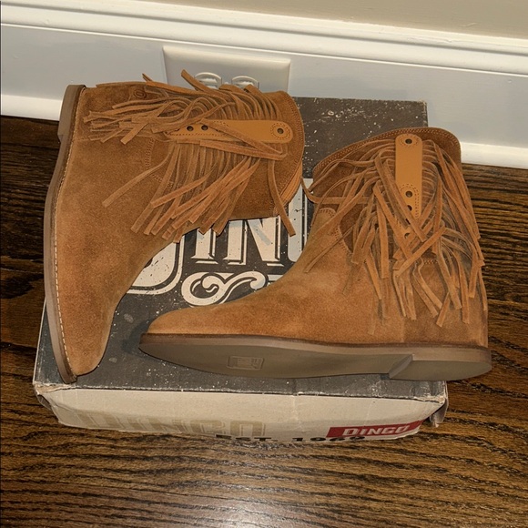 Dingo Kayce Brown Suede Fringe Boots - Picture 6 of 11